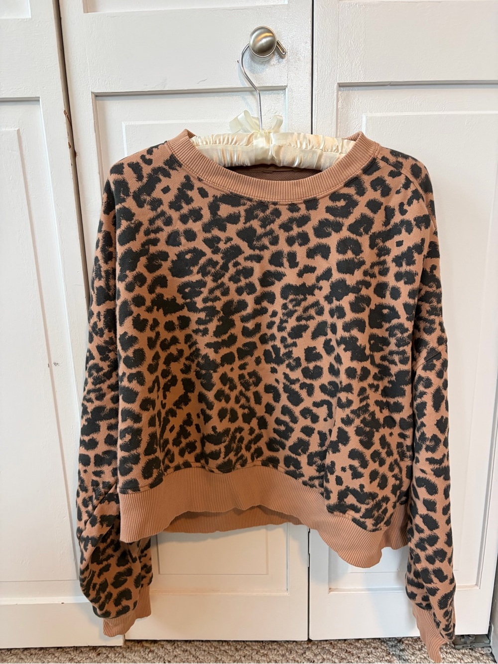 aerie Leopard Print Crewneck Sweater - Taupe & Black